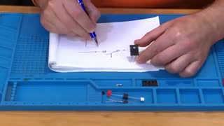 <� 5 "What is a TRANSISTOR? Its basic concept to know how to repair it" Practical Electronics Course